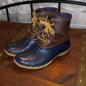 Sperry Women’s Duck Booties size 7